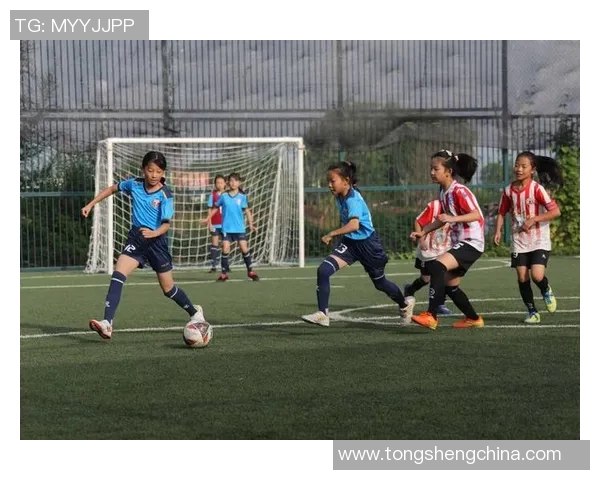 像吴彦祖一样帅气的足球明星们在绿茵场上的精彩表现与魅力风采